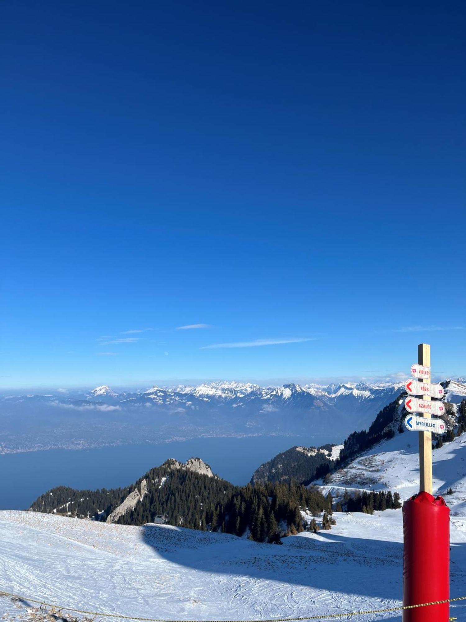 Ibis Budget Thonon Les Bains Exteriör bild