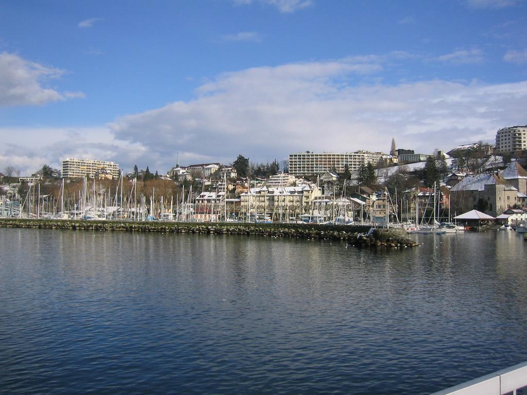 Ibis Budget Thonon Les Bains Exteriör bild