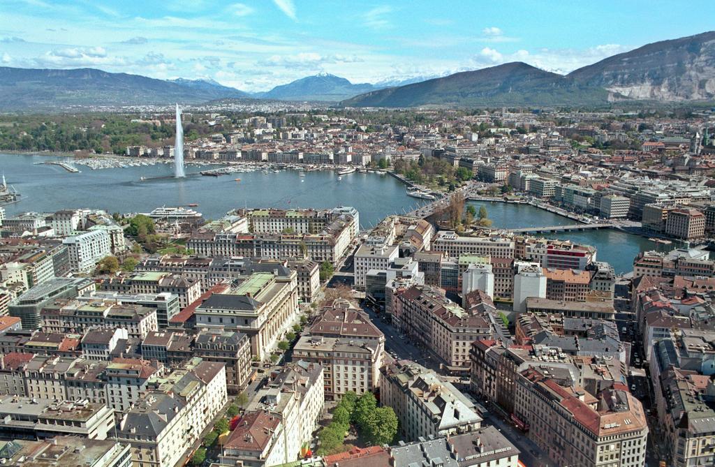 Ibis Budget Thonon Les Bains Exteriör bild