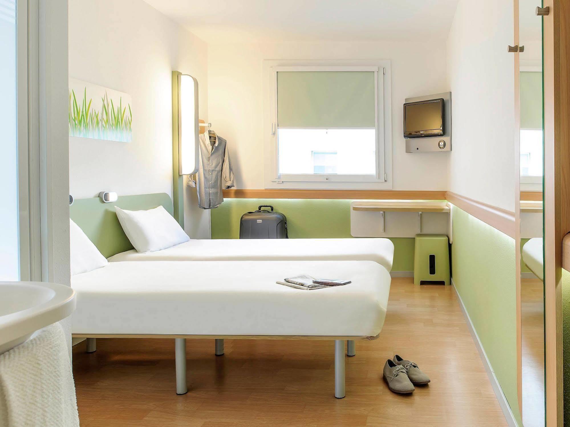 Ibis Budget Thonon Les Bains Exteriör bild